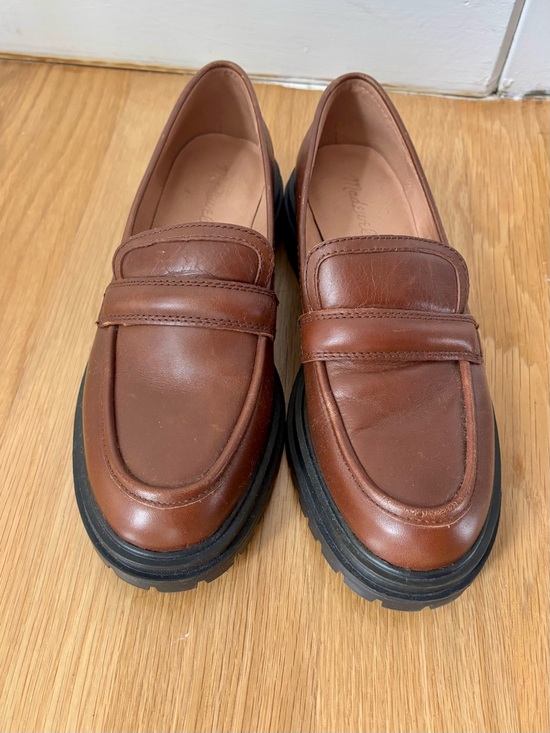 Madewell Shoes - Madewell Classic Brown Leather Loafers